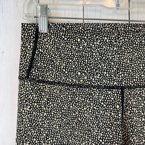 Varley Black Mixed Pebble Print Luna High Rise 7/8 Legging Size Large - Picture 9 of 16